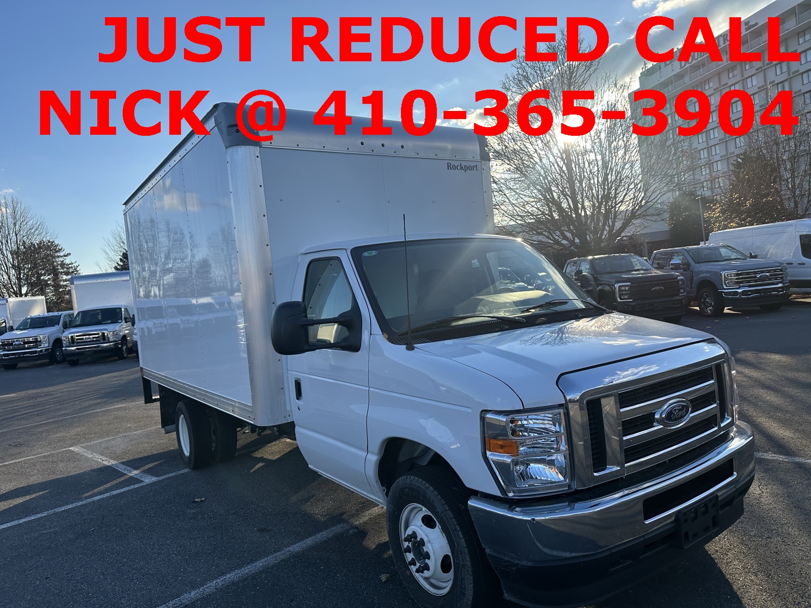 2025 Ford E-350 photo 3