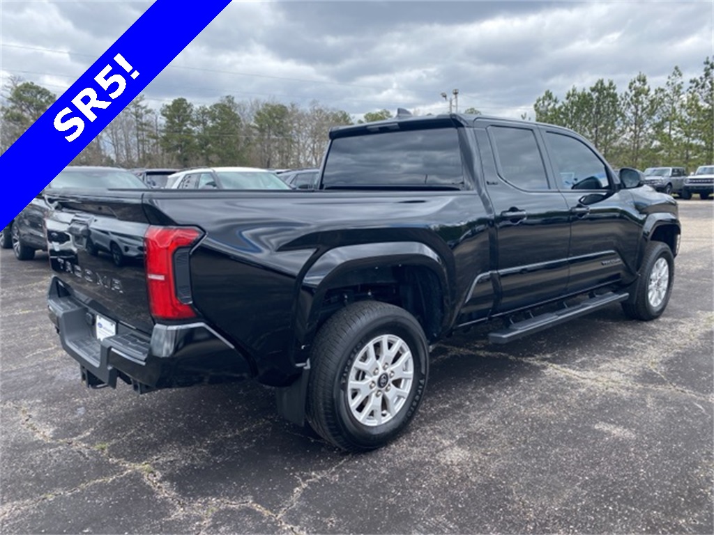 2024 Toyota Tacoma SR5 photo 11