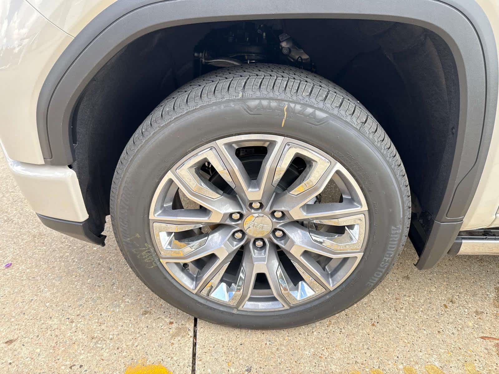 2026 Gmc Sierra 1500 Denali photo 3