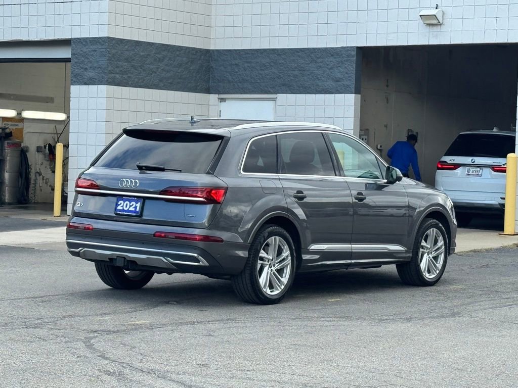 2021 Audi Q7 Premium Plus photo 3