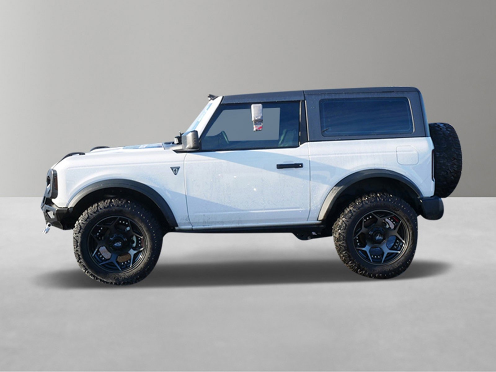 Used 2022 Ford Bronco 2-Door Base with VIN 1FMDE5CH3NLB07675 for sale in White Bear Lake, Minnesota