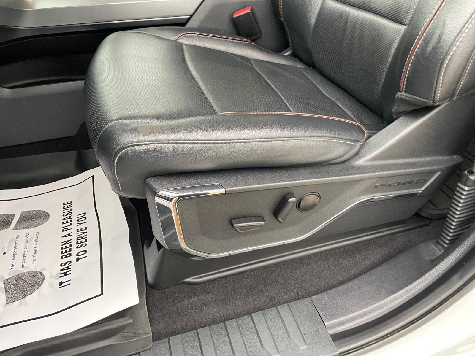 2023 Ford F-150 Lariat photo 22