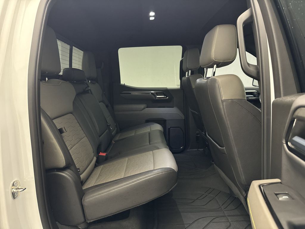 2022 Chevrolet Silverado 1500 ZR2 photo 23