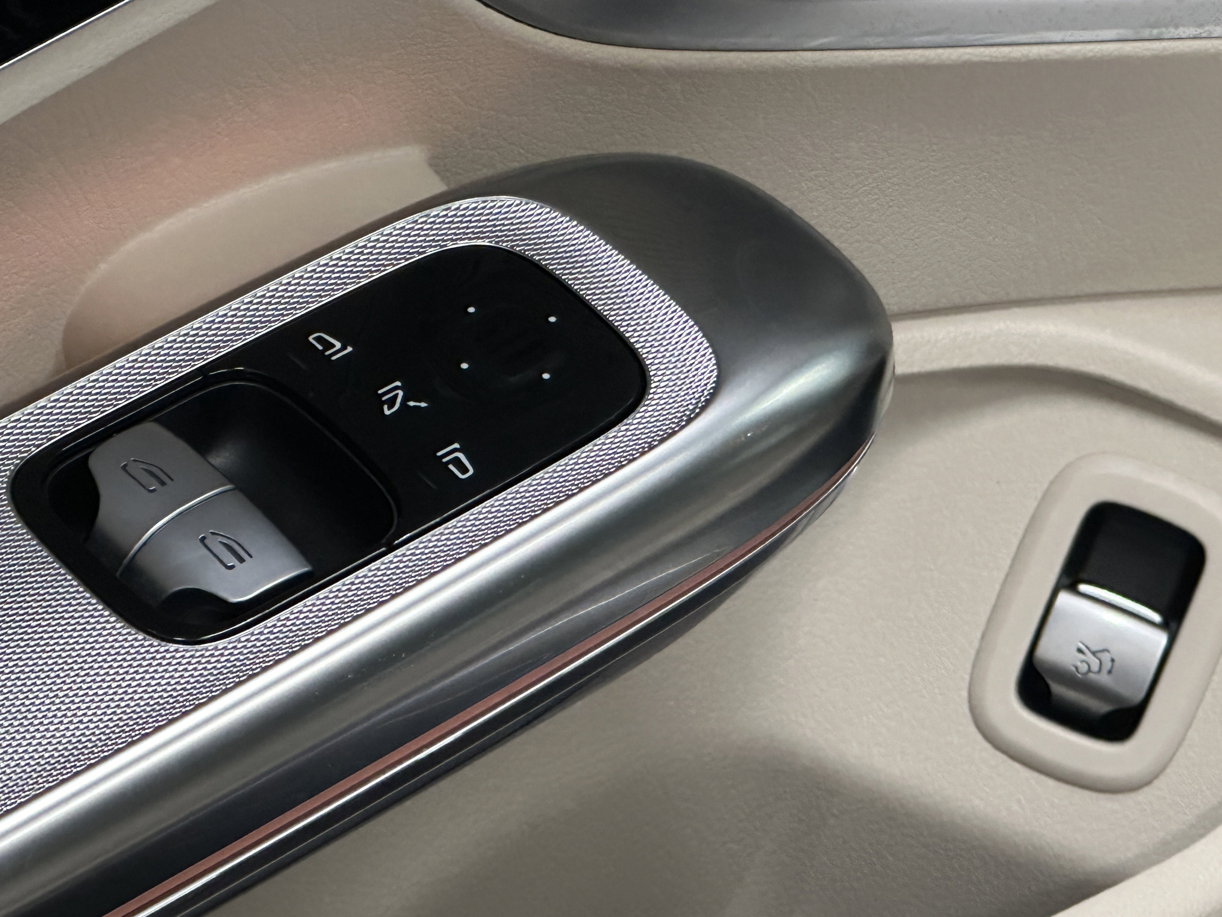 2024 Mercedes Benz CLE 4MATIC 300 photo 10