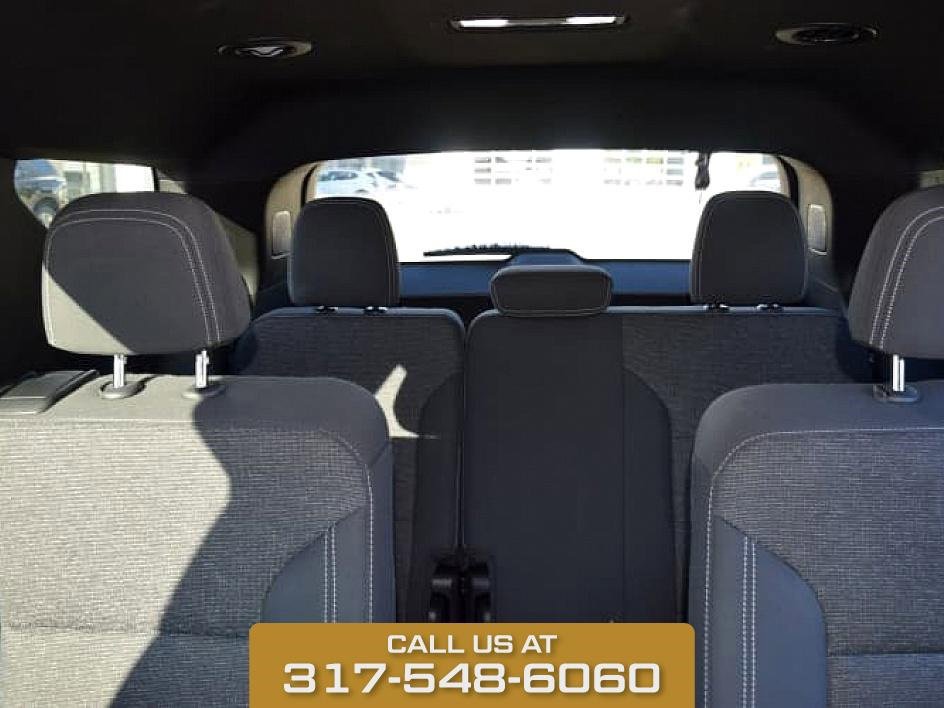 2025 Chevrolet Traverse photo 13