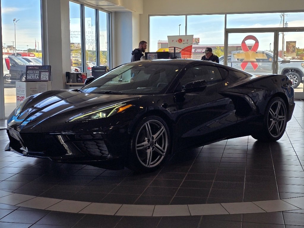 2026 Chevrolet Corvette Stingray 1LT photo 2