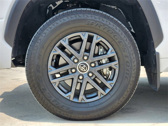 2024 Toyota Tundra SR5 photo 10