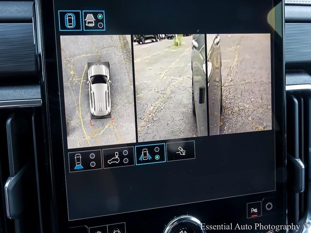 2026 GMC ACADIA - Image 21