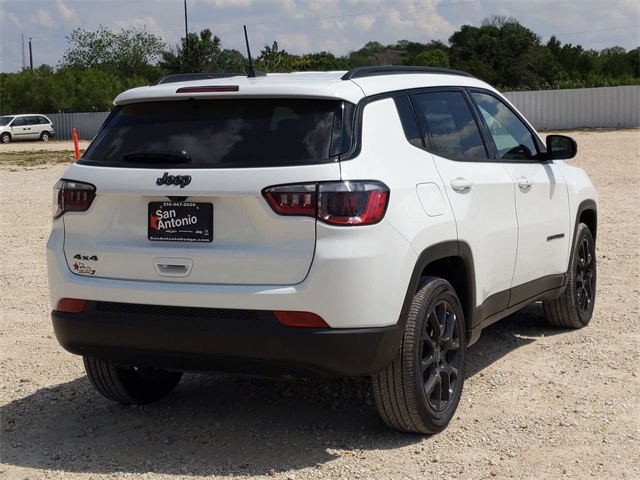 2026 Jeep Compass Latitude photo 6