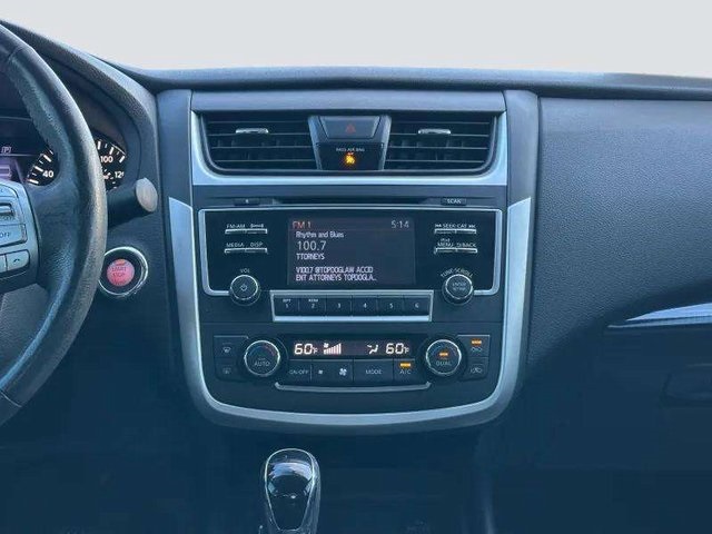 2017 Nissan Altima 2.5 SL photo 19