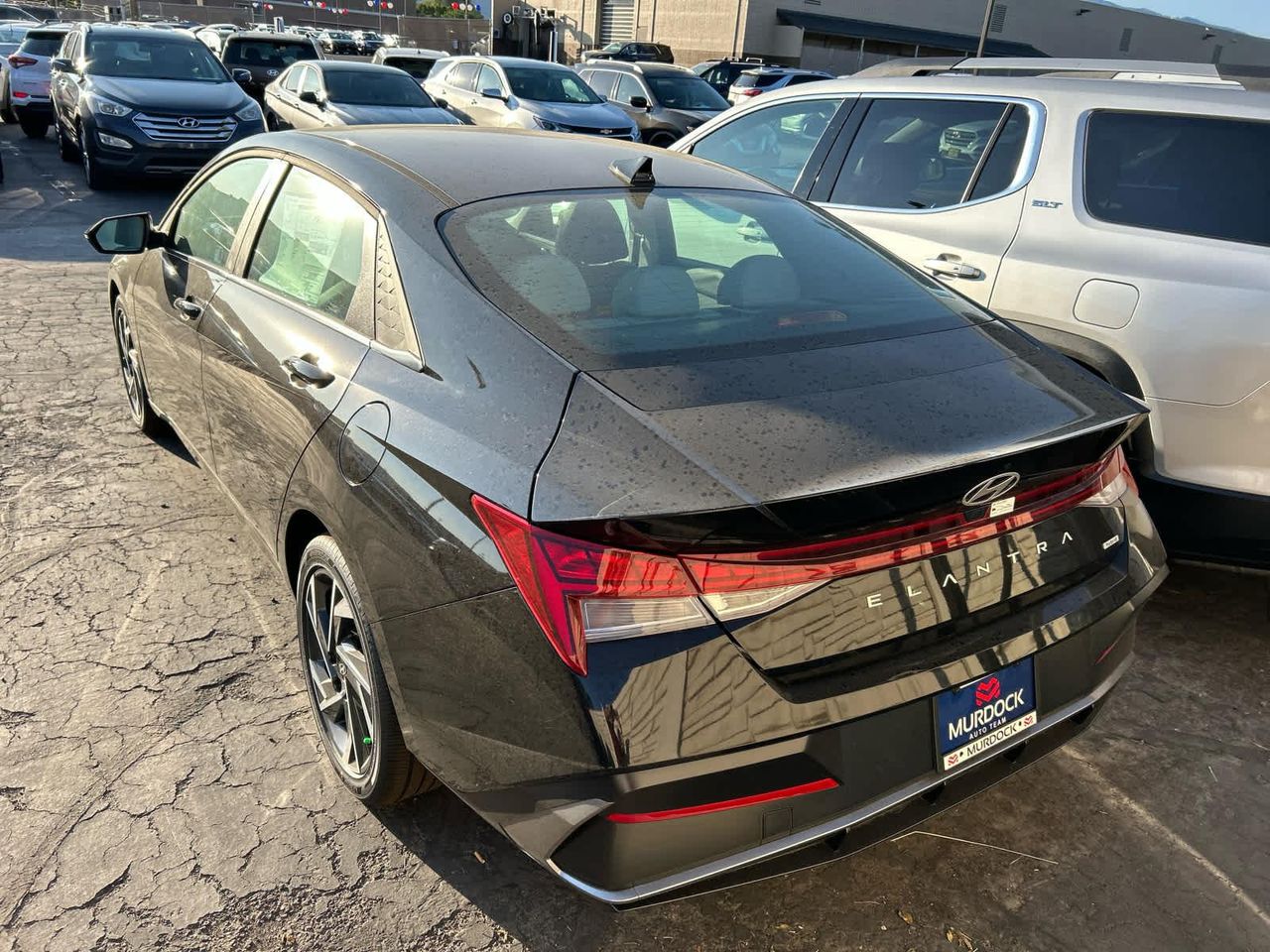 2025 Hyundai Elantra Hybrid Limited photo 10