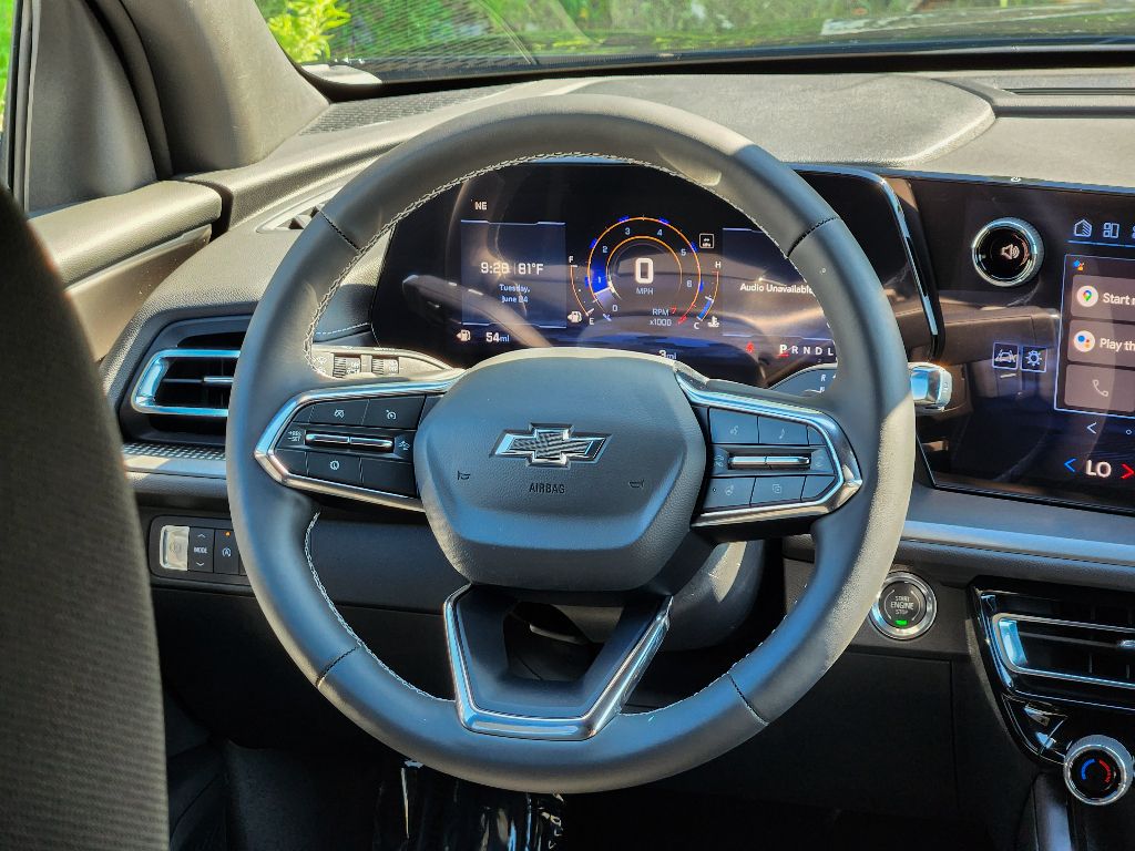 2025 Chevrolet Traverse photo 33