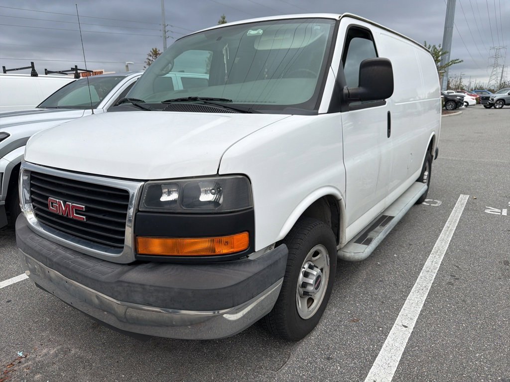 2015 GMC Savana Cargo Work Van's photo