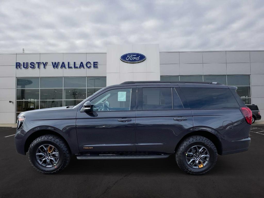 2025 Ford Expedition Tremor's photo