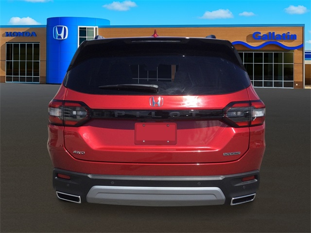 2025 Honda Pilot Touring photo 4
