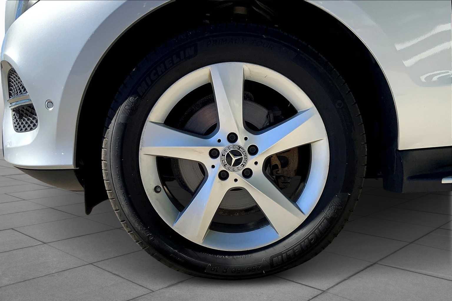 2018 Mercedes Benz GLE 350 4MATIC photo 10