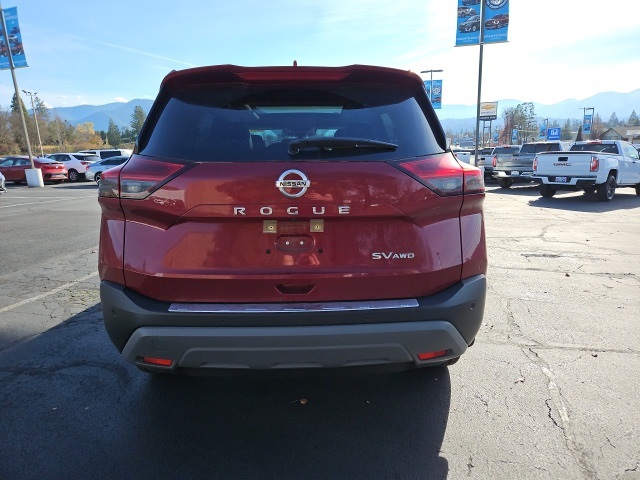 2021 Nissan Rogue SV photo 3