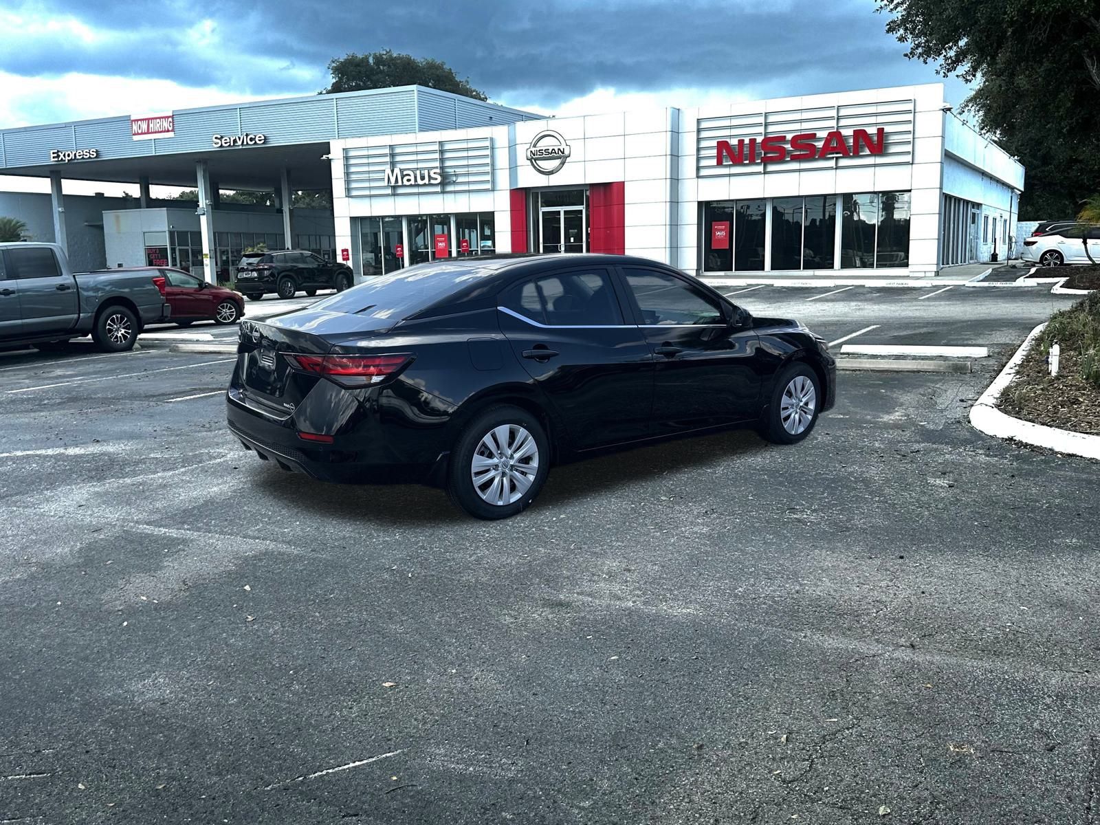 2025 Nissan Sentra S photo 3