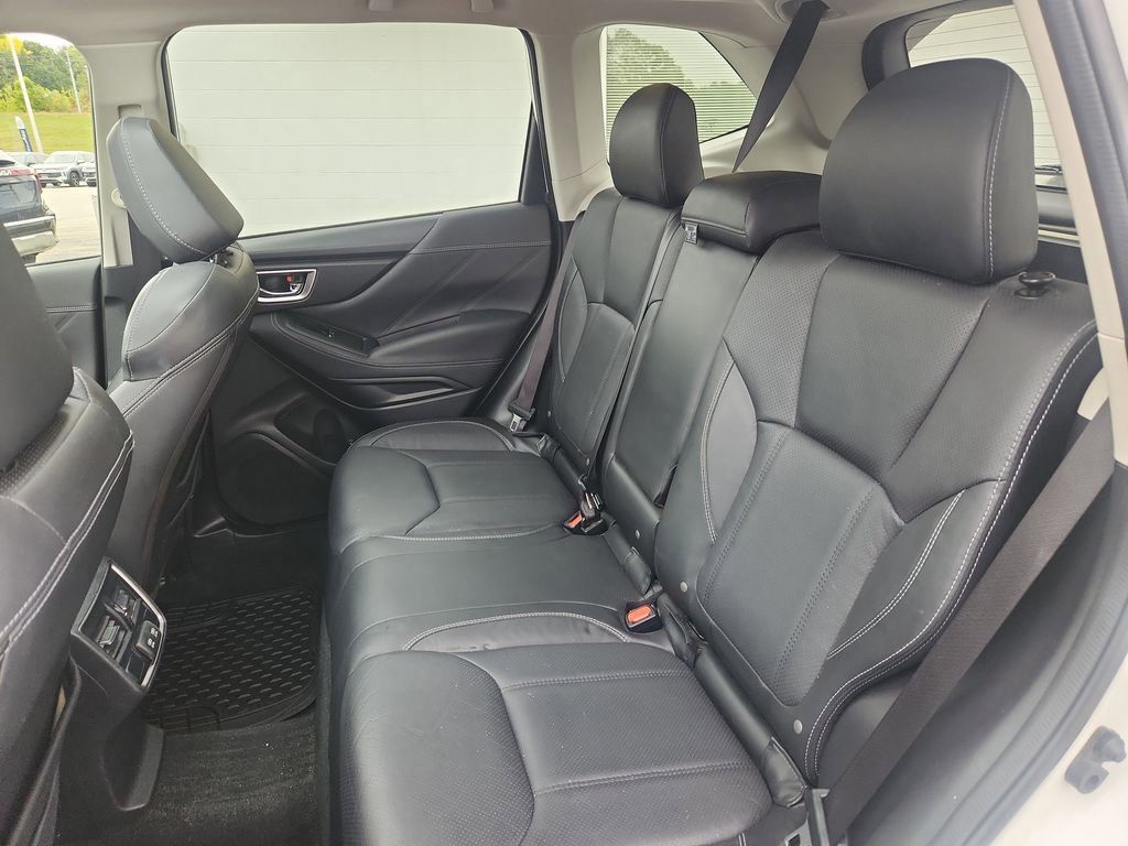 2019 Subaru Forester Limited photo 10