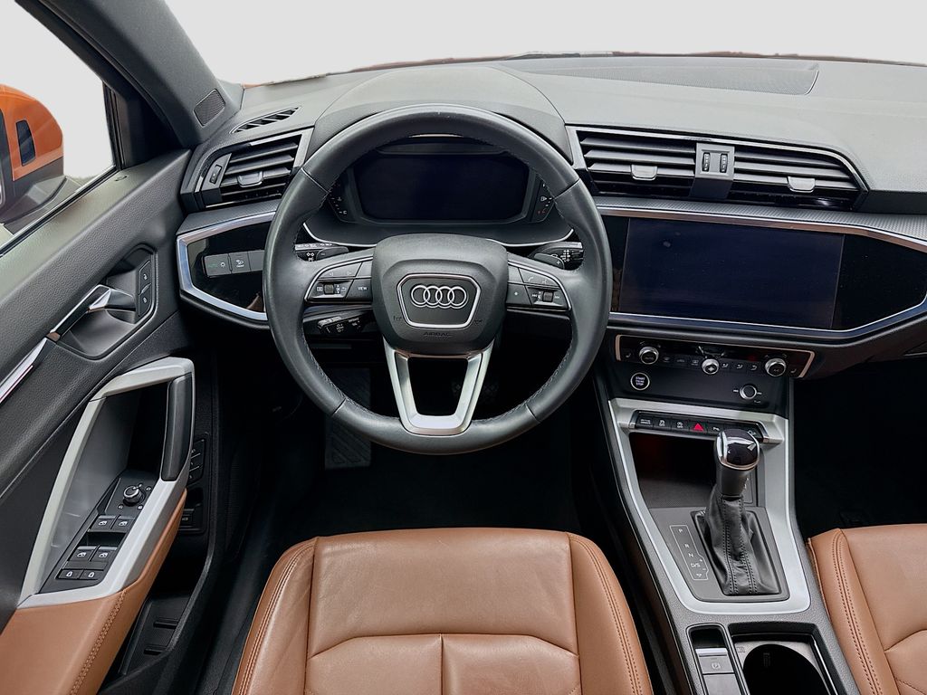 2022 Audi Q3 S line Premium Plus photo 7