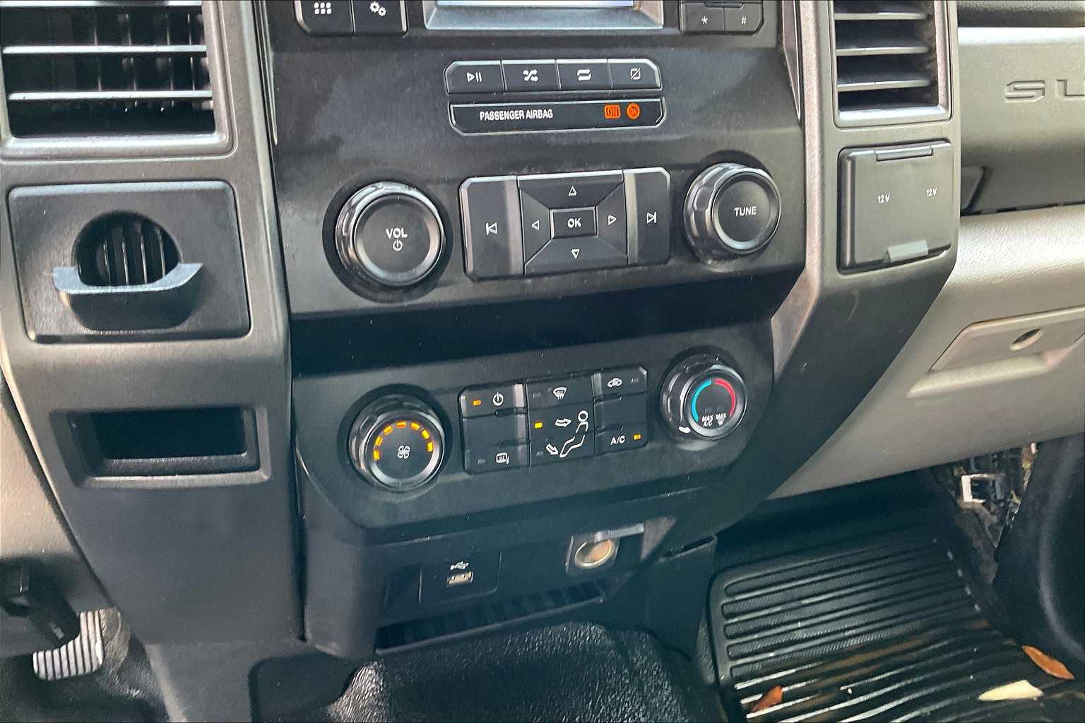 2021 Ford F-350 XL photo 31