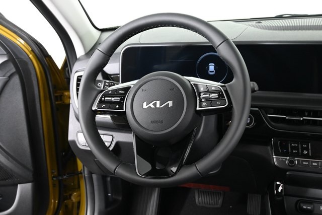 2024 Kia Seltos X-Line photo 2