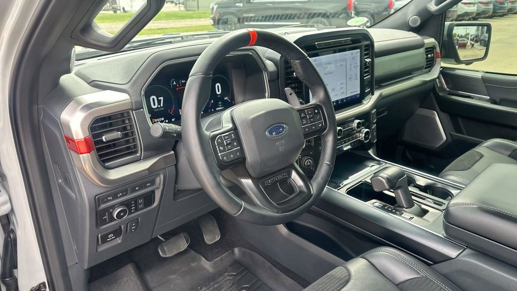 2023 Ford F-150 Raptor photo 9
