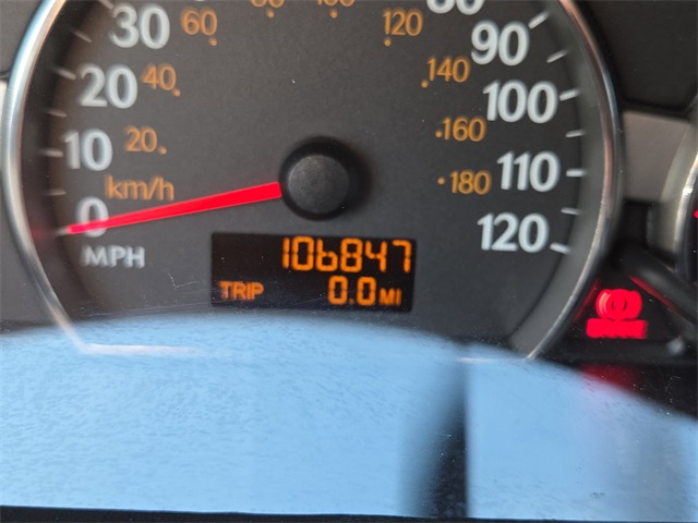 2007 Saturn Ion Sedan Level 2 photo 3