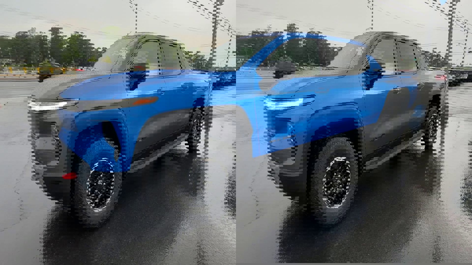 2026 Chevrolet Silverado EV Trail Boss photo 4