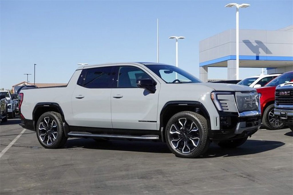 2024 Gmc Sierra EV Denali Edition 1 photo 2