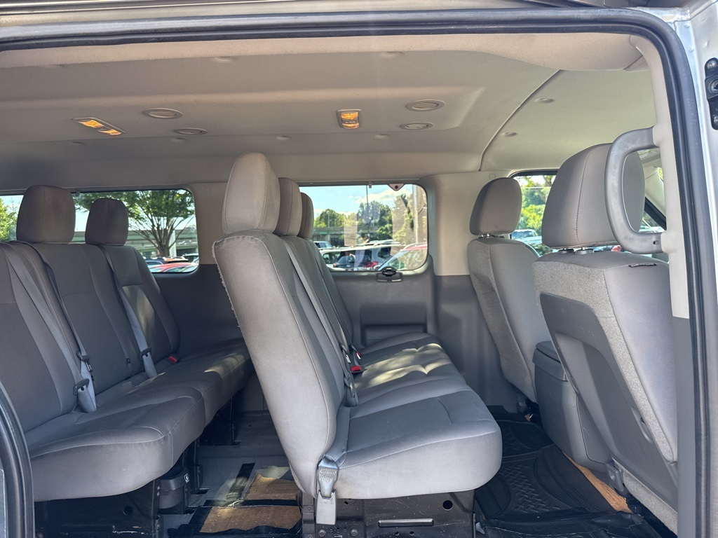 2018 Nissan NV3500 photo 22