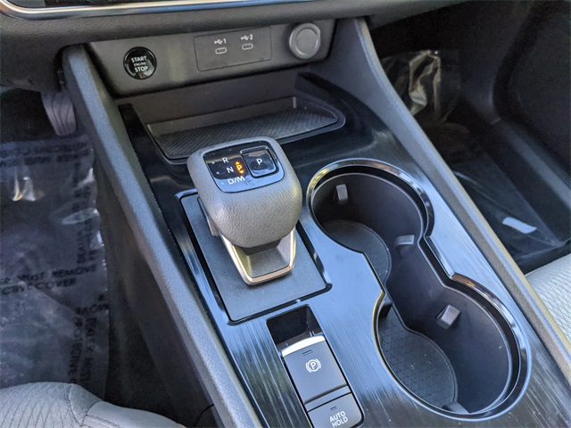 2024 Nissan Rogue SV photo 23
