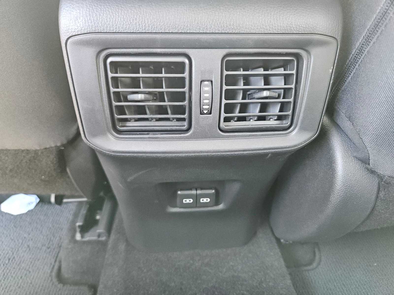 Used 2024 Ice Cap Toyota XLE image 29