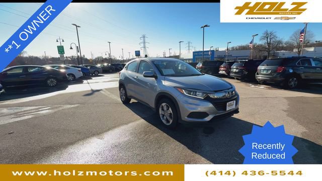 Used 2022 Honda HR-V LX with VIN 3CZRU6H34NM707677 for sale in Hales Corners, WI