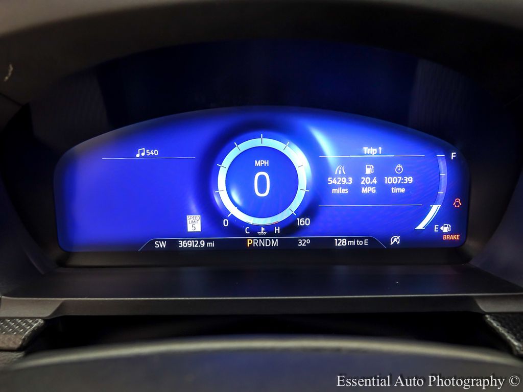 2022 FORD EXPLORER - Image 15