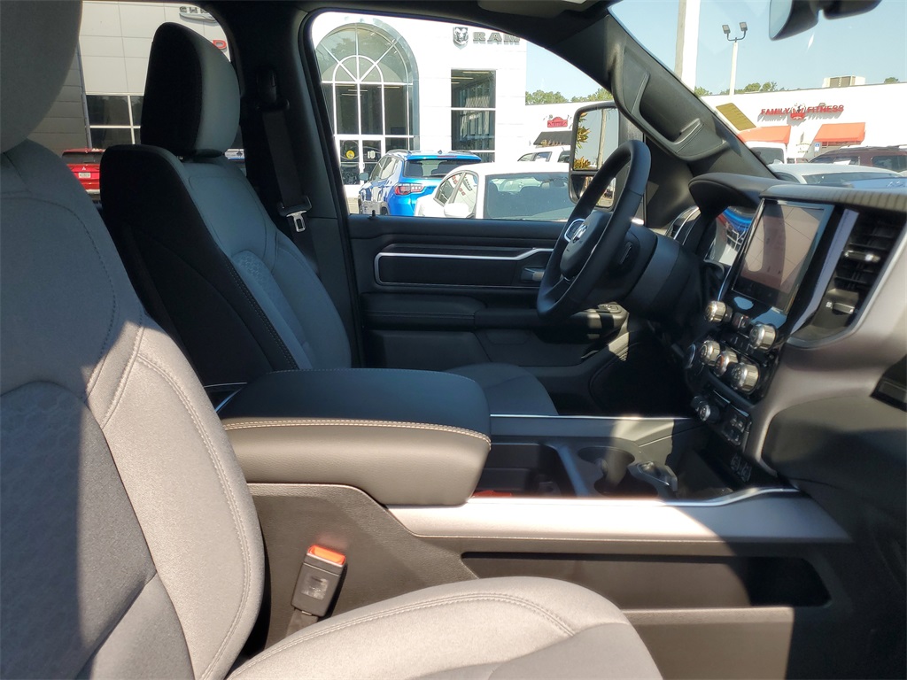 2025 Ram 1500 Big Horn Lone Star photo 28