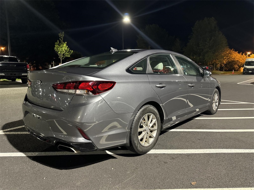 PreOwned 2018 Hyundai Sonata SE 4D Sedan in Amherst 5295067A