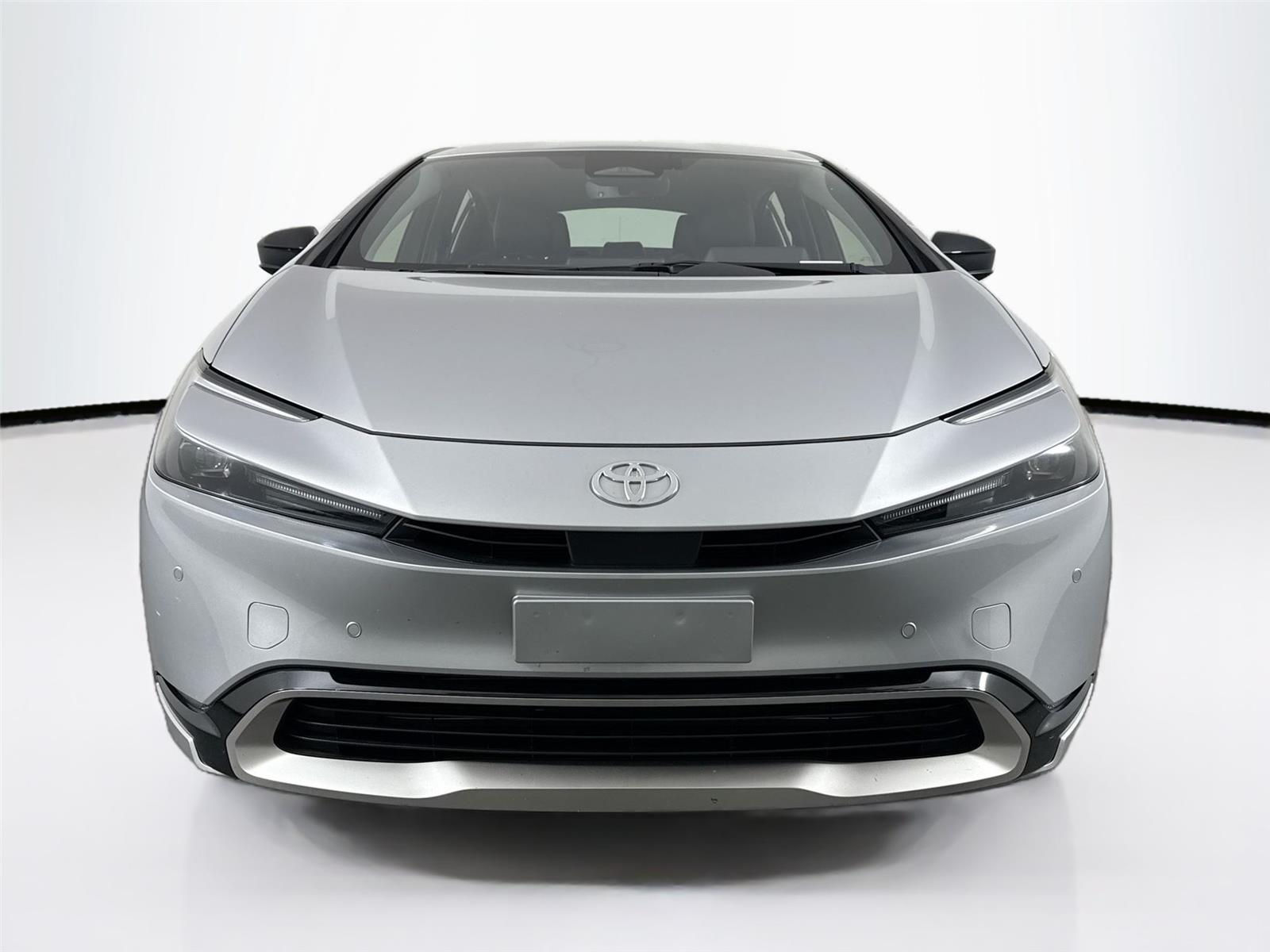2024 Toyota Prius Prime XSE photo 3