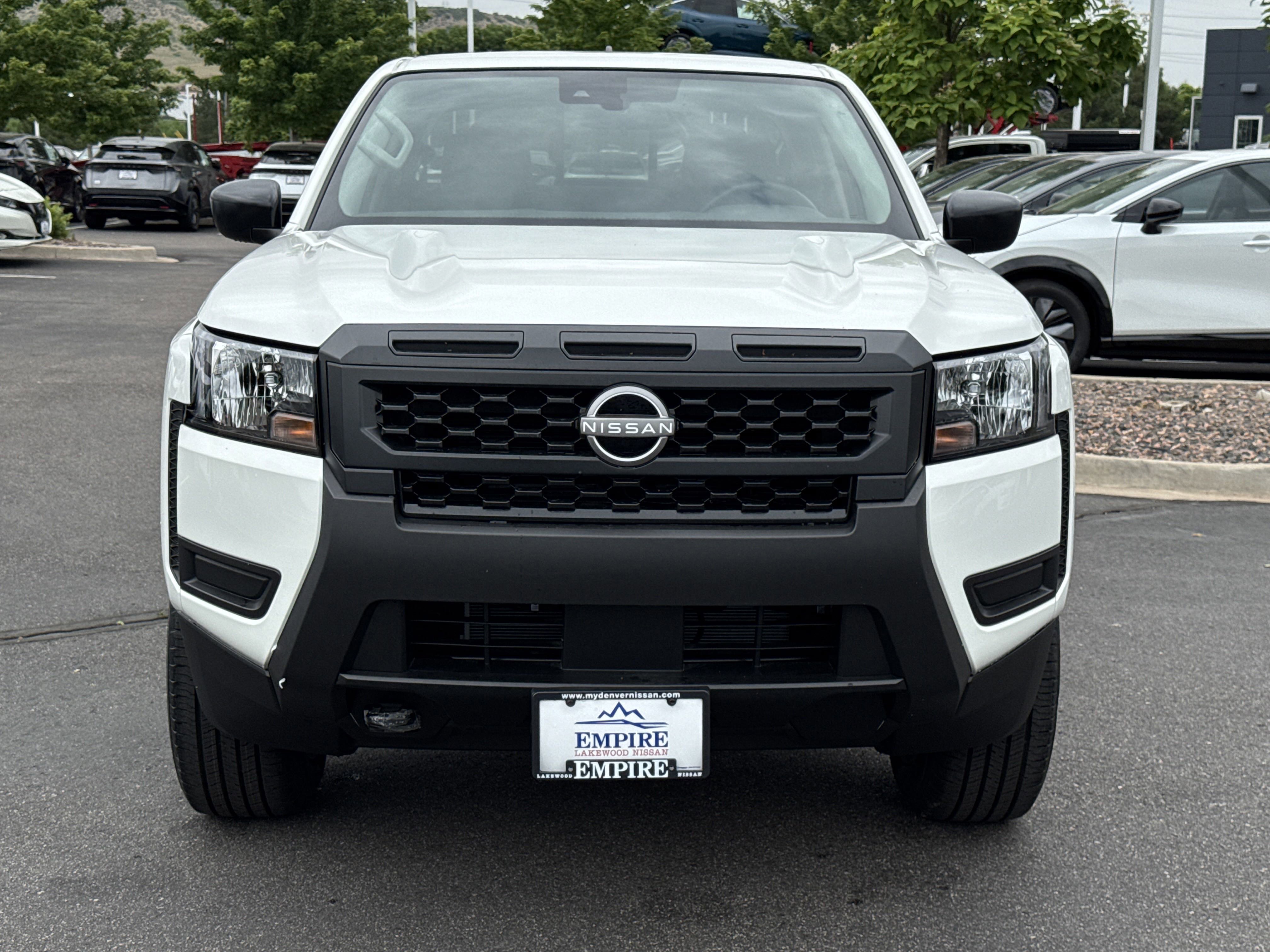 2025 Nissan Frontier S photo 4