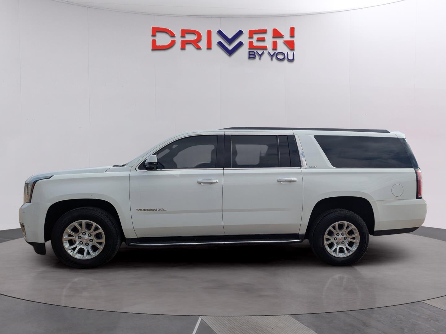 2019 Gmc Yukon XL SLT photo 2