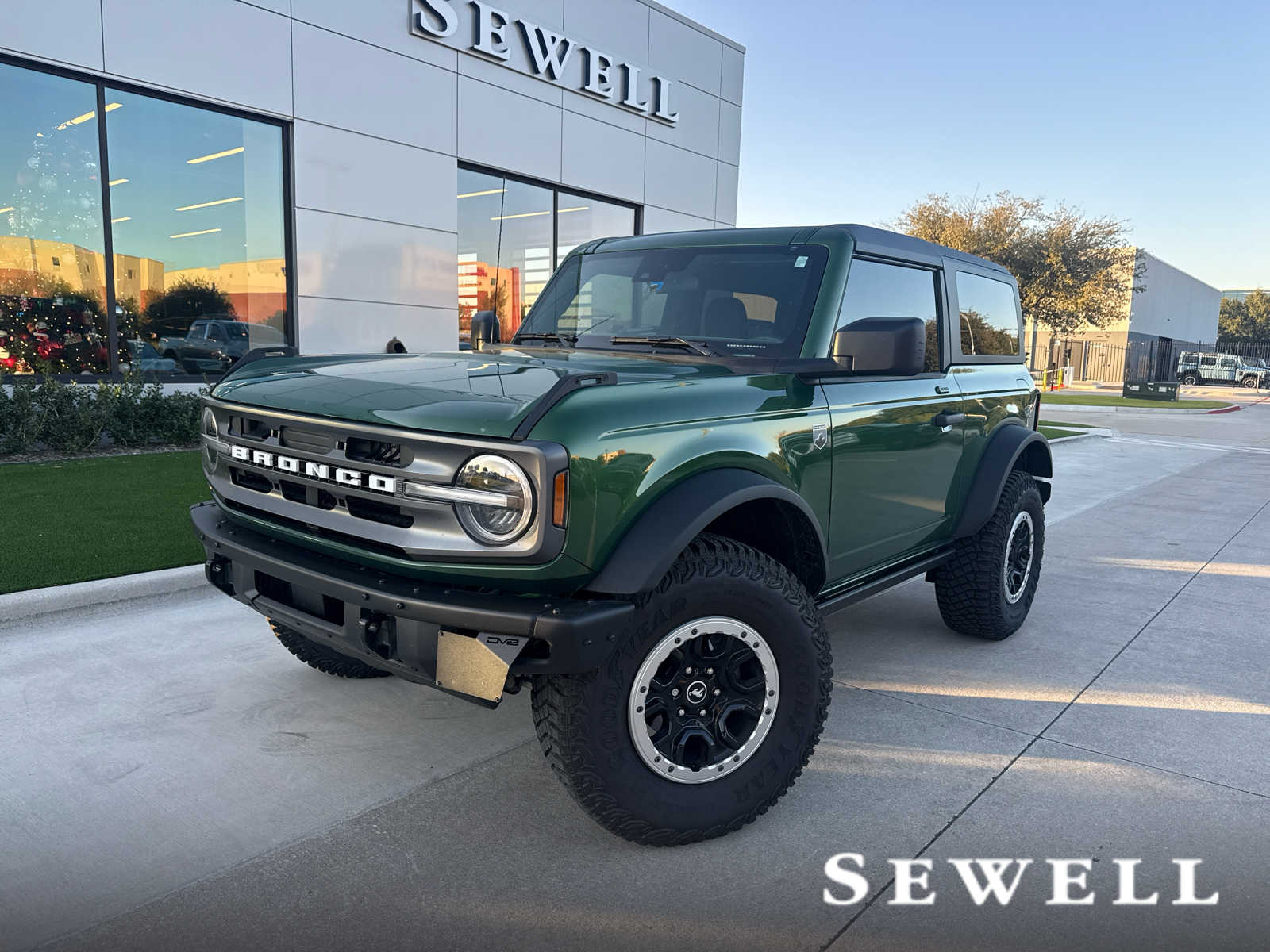 2023 Ford Bronco 2-Door Big Bend's photo