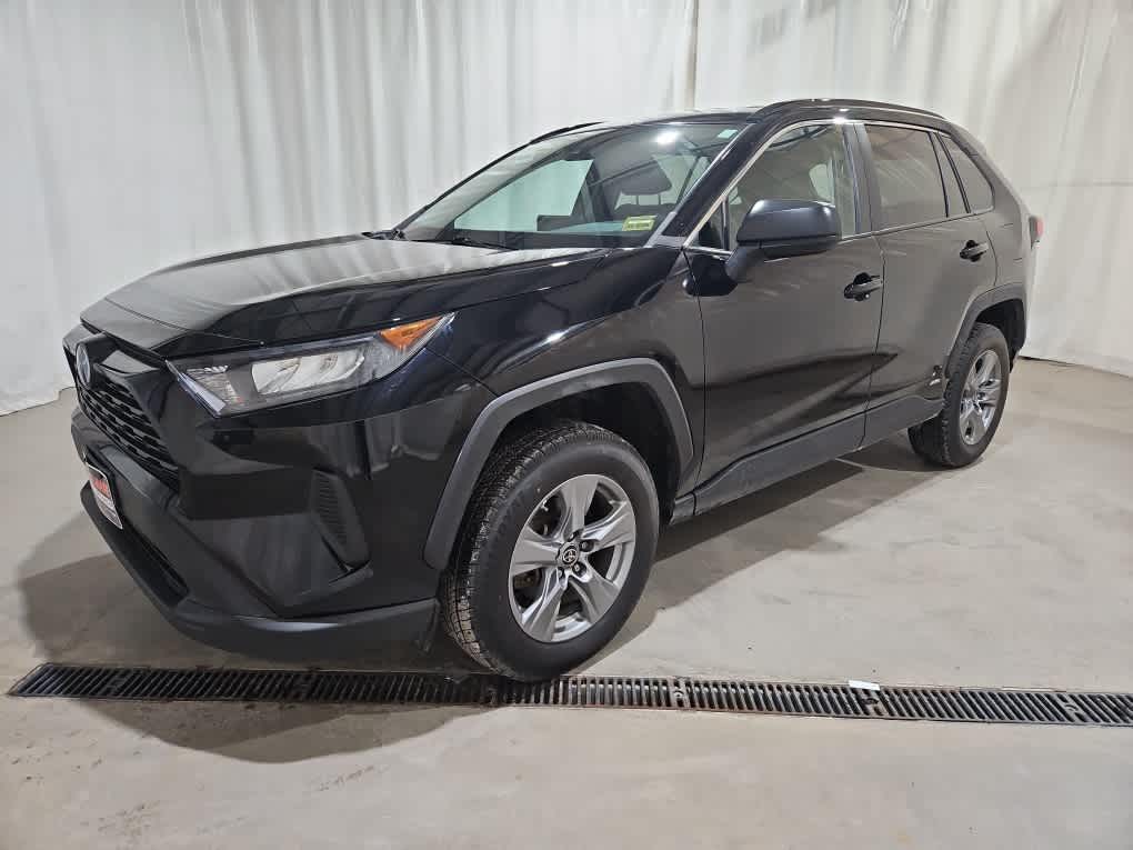Used 2022 Toyota RAV4 LE with VIN 4T3LWRFV9NU080677 for sale in Kansas City