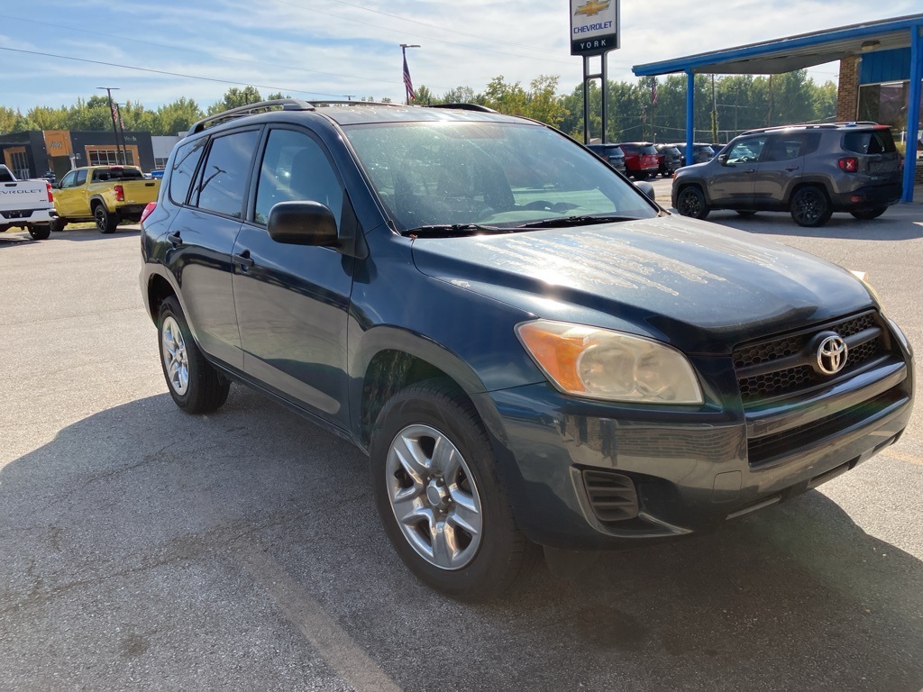 2011 Toyota RAV4 photo 2