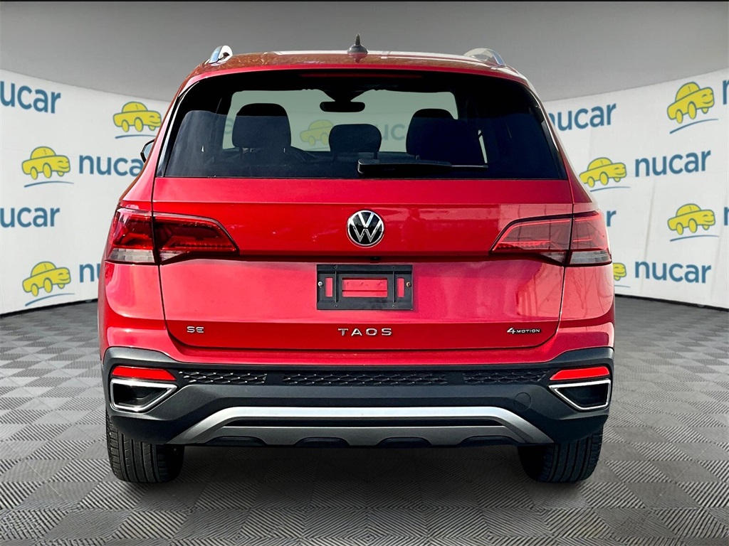 2023 Volkswagen Taos SE photo 4