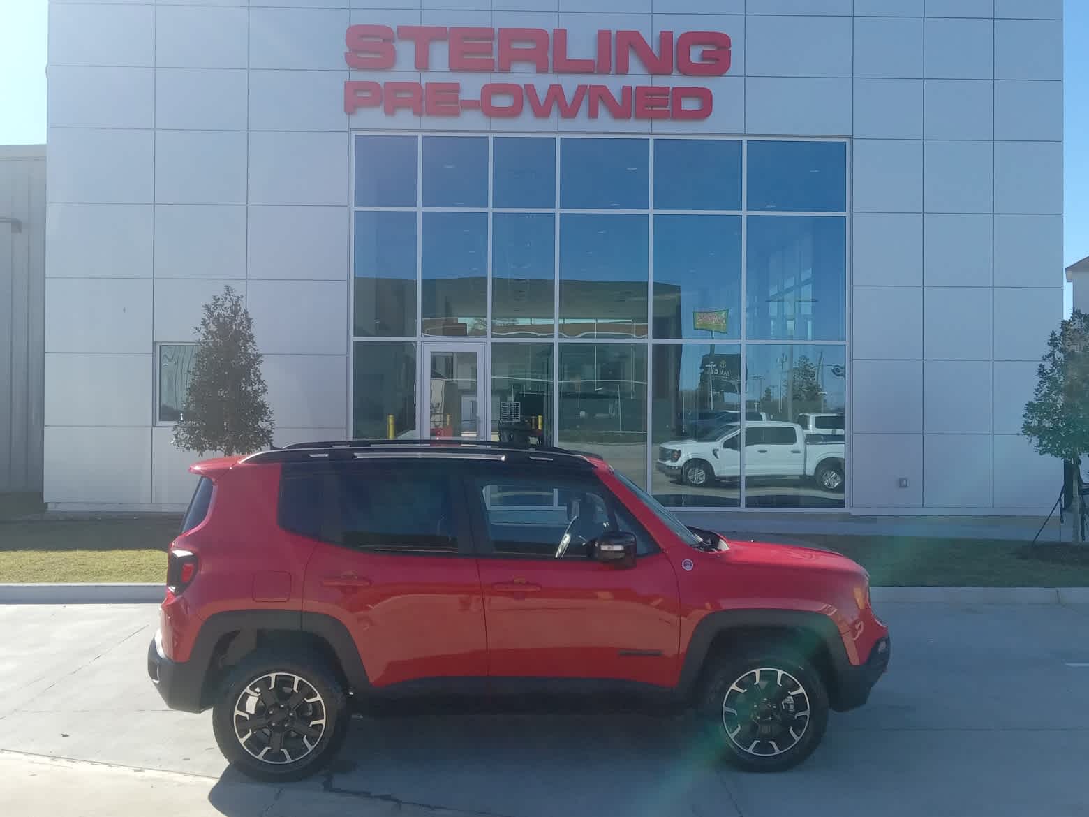 2023 Jeep Renegade Trailhawk