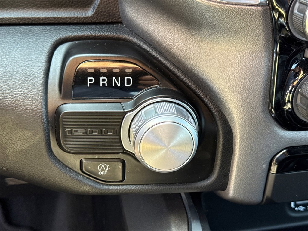 2024 Ram 1500 Laramie photo 10