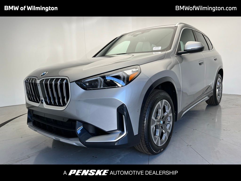 2026 BMW X1 28i's photo