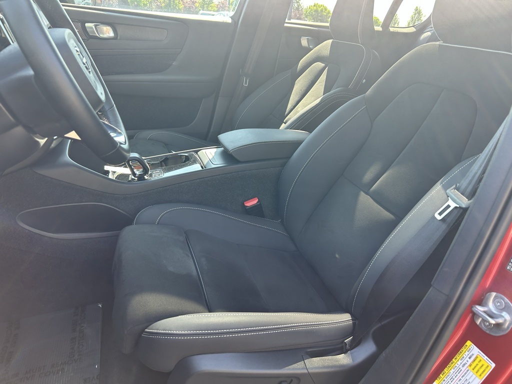 2023 Volvo C40 Recharge Ultimate photo 22