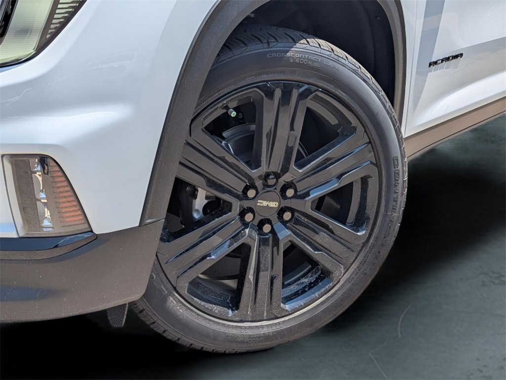 2026 Gmc Acadia Elevation photo 2