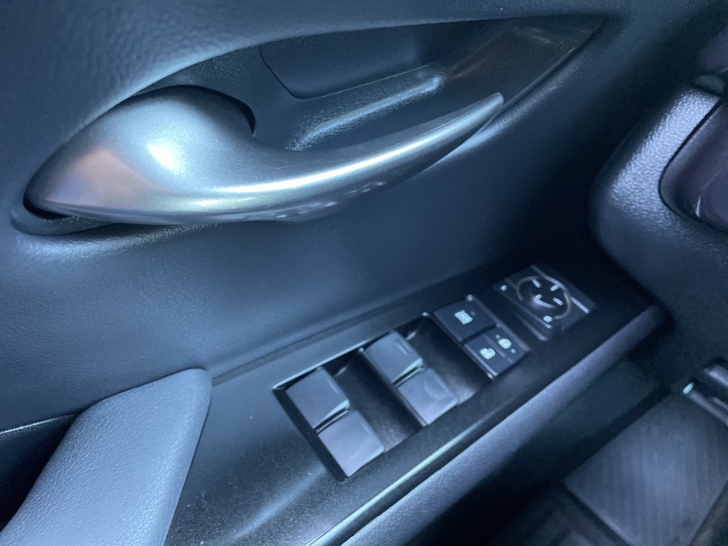 2024 Lexus UX 250h F SPORT Design photo 24